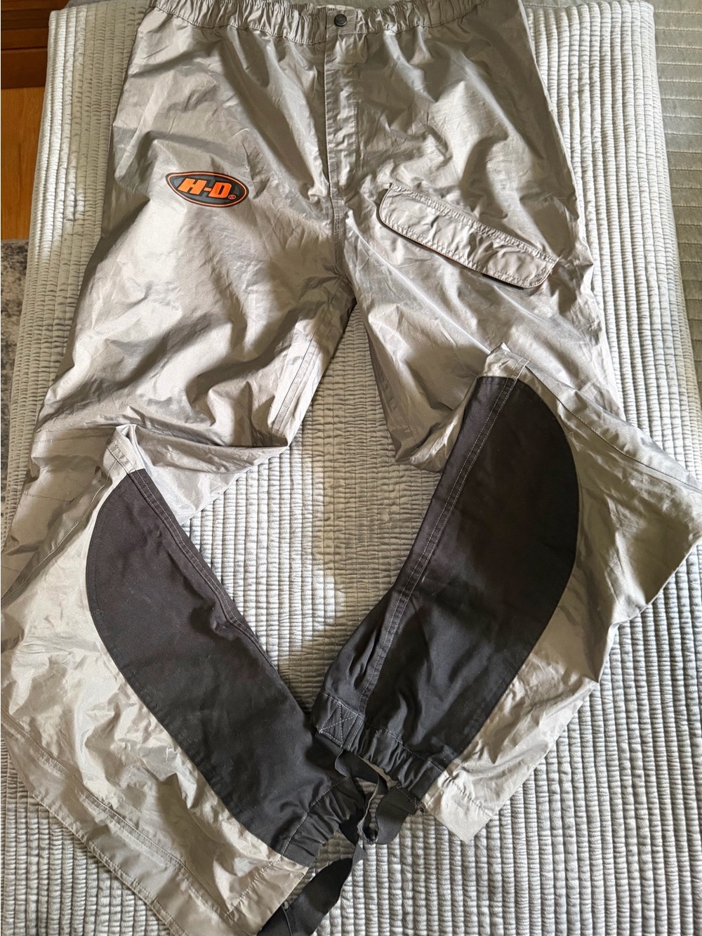 Men's Harley Davidson Gray and Black Rain Pants M